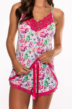 Load image into Gallery viewer, Floral Print Vest
